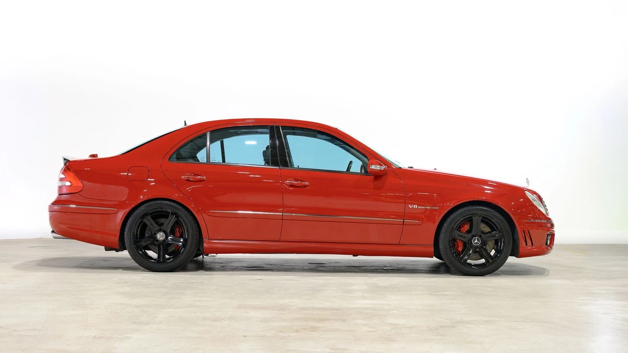 2005 Mercedes-Benz W211 E 55 & E 63 AMG - Image 2 of 31