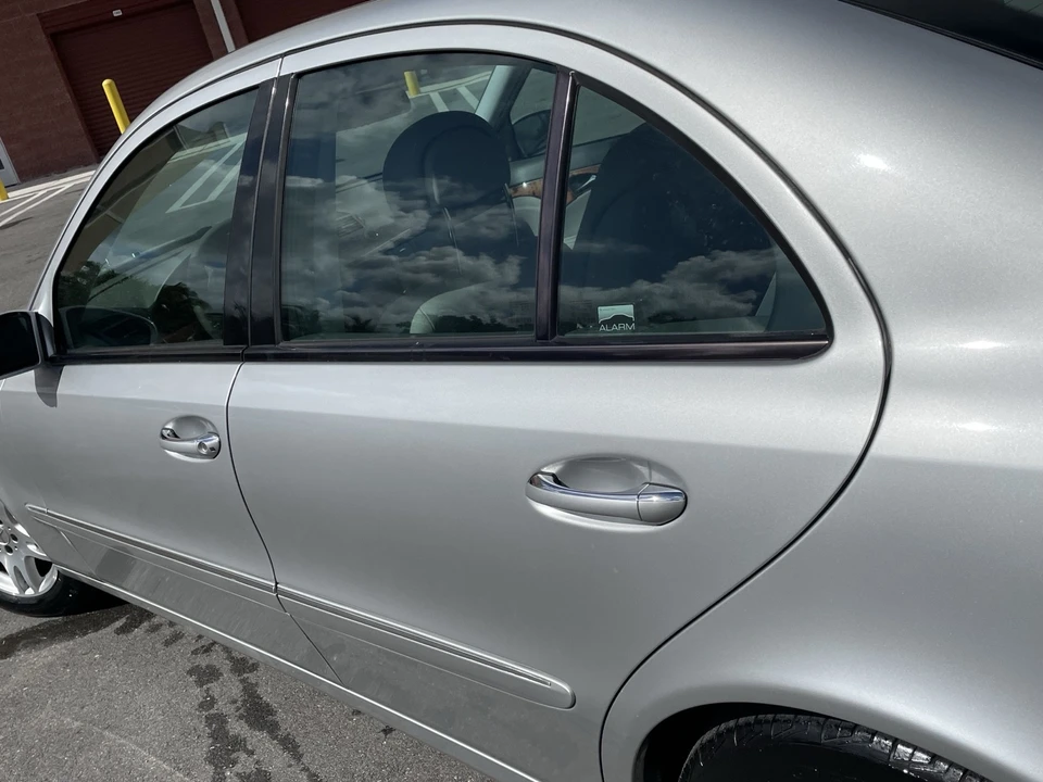 2005 Mercedes-Benz W211 E-Class - Image 19 of 21