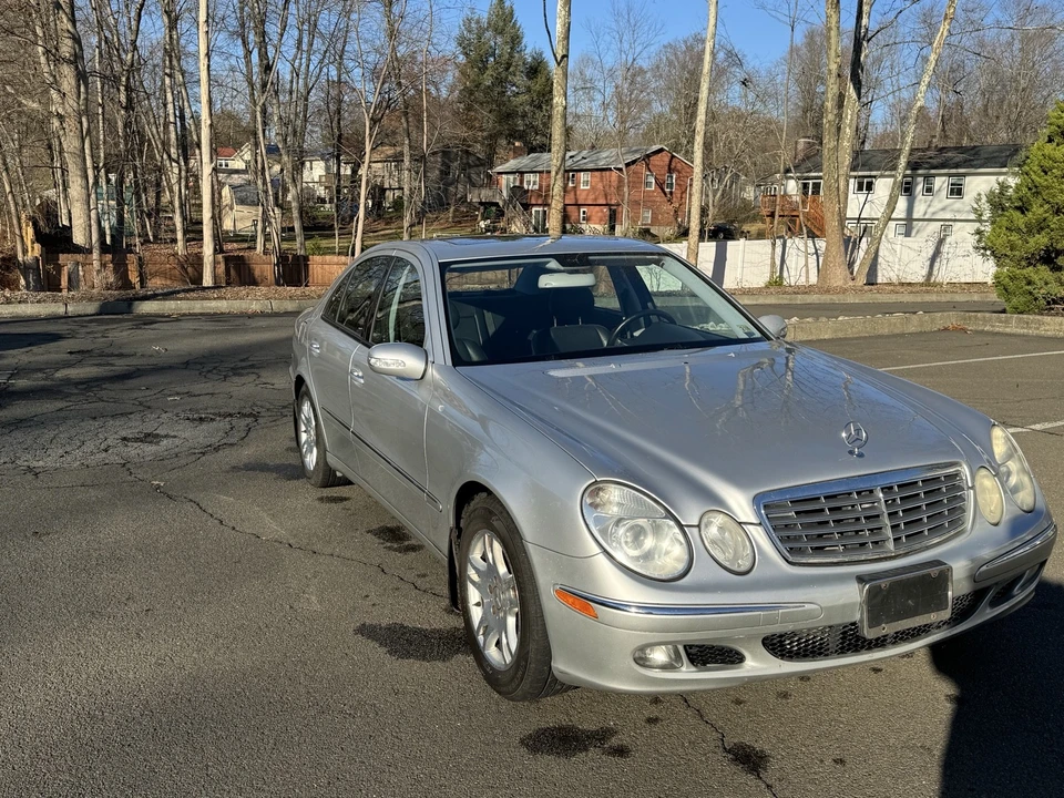 2005 Mercedes-Benz W211 E-Class - Image 2 of 9