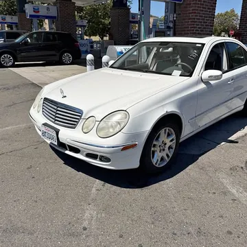 2005 Mercedes-Benz E-Class E 320 4MATIC Sedan 4D