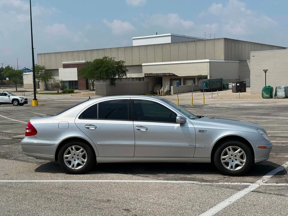 2005 Mercedes-Benz W211 E-Class - Image 4 of 10
