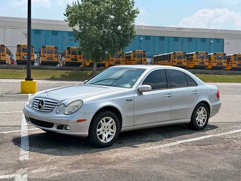 2005 Mercedes-Benz E-Class E 320 4MATIC Sedan 4D