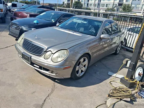 2005 Mercedes-Benz E-Class E 320 4MATIC Sedan 4D