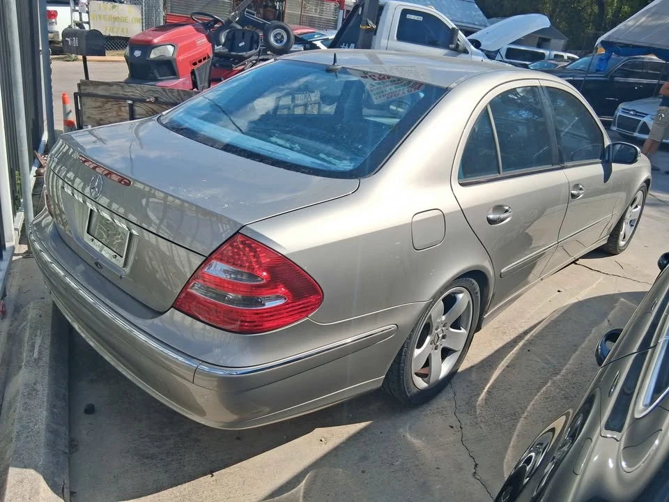 2005 Mercedes-Benz W211 E-Class - Image 3 of 12