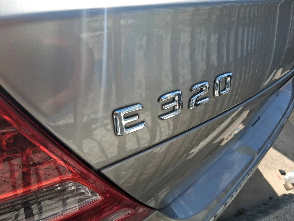2005 Mercedes-Benz W211 E-Class - Image 12 of 12
