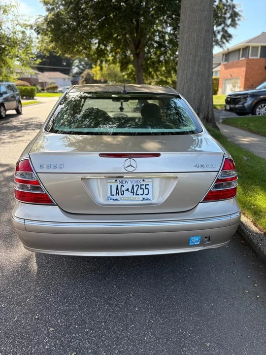 2005 Mercedes-Benz W211 E-Class - Image 4 of 7