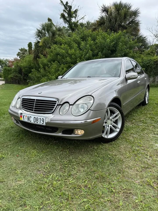 2005 Mercedes-Benz W211 E-Class - Image 2 of 20