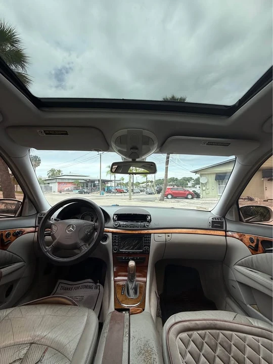 2005 Mercedes-Benz W211 E-Class - Image 11 of 20
