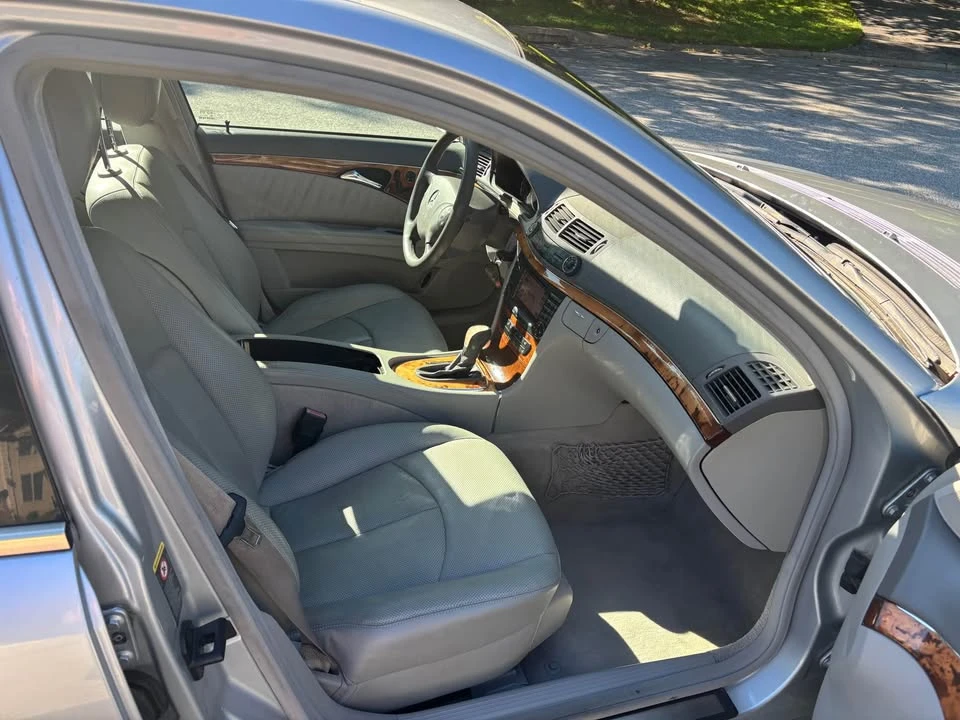 2005 Mercedes-Benz W211 E-Class - Image 10 of 19