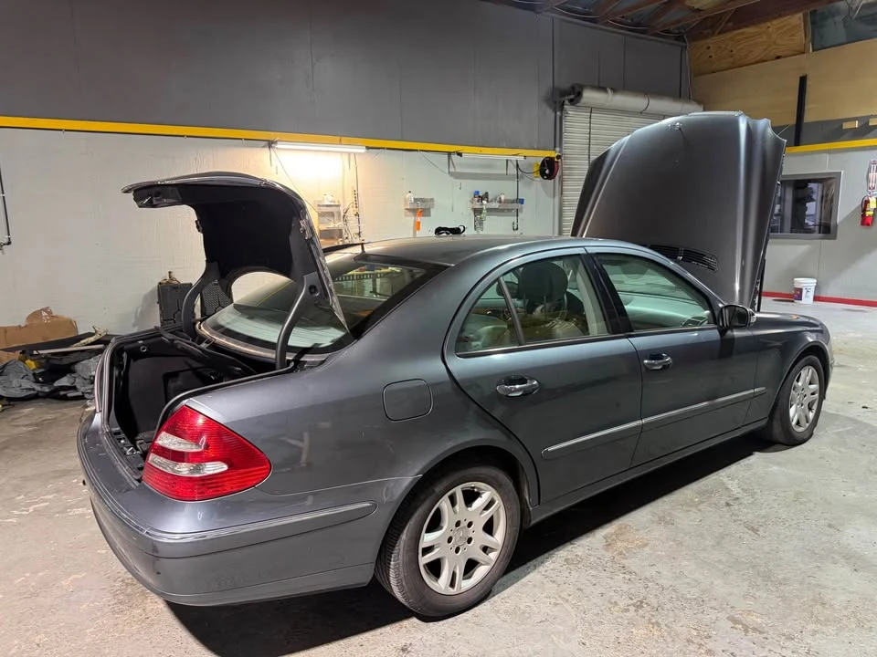 2005 Mercedes-Benz W211 E-Class - Image 3 of 6