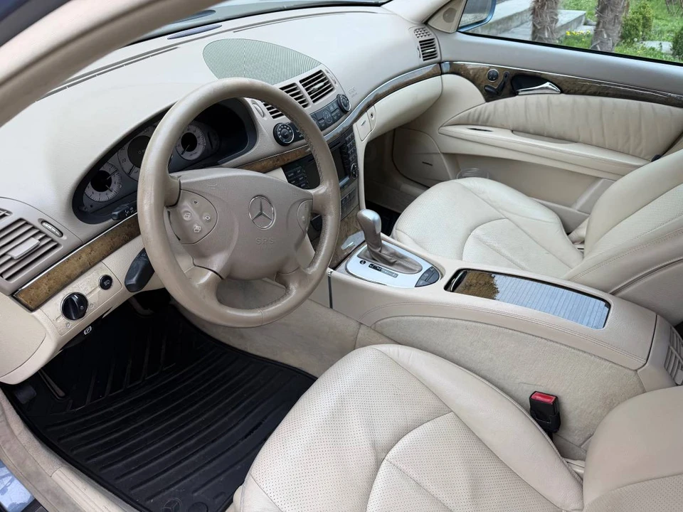 2005 Mercedes-Benz W211 E-Class - Image 4 of 6