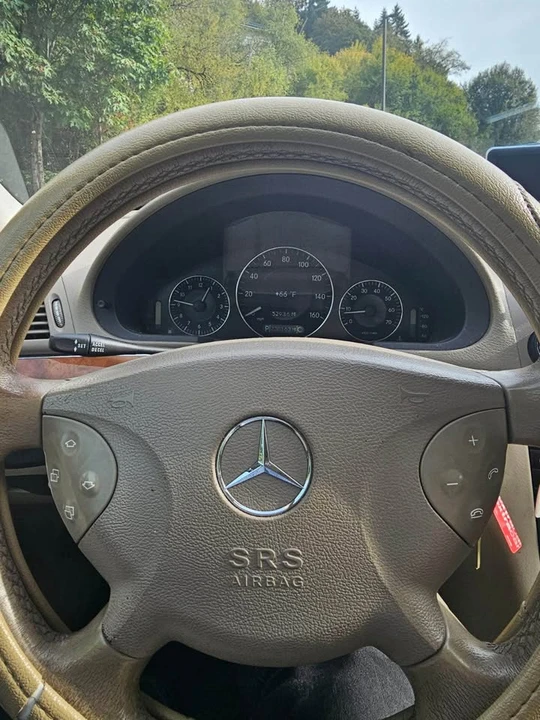 2005 Mercedes-Benz W211 E-Class - Image 5 of 6