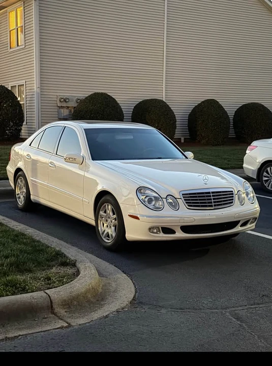 2005 Mercedes-Benz W211 E-Class - Image 5 of 5