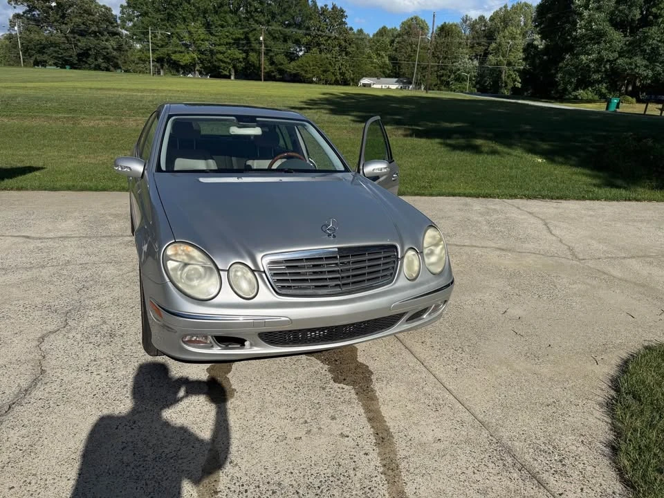 2005 Mercedes-Benz W211 E-Class - Image 2 of 16