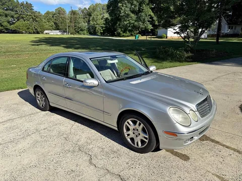 2005 Mercedes-Benz E-Class E 320 Sedan 4D