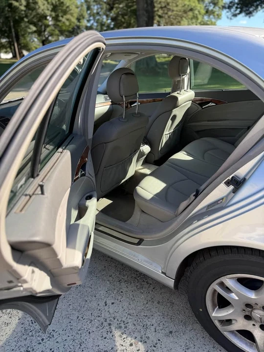 2005 Mercedes-Benz W211 E-Class - Image 10 of 16