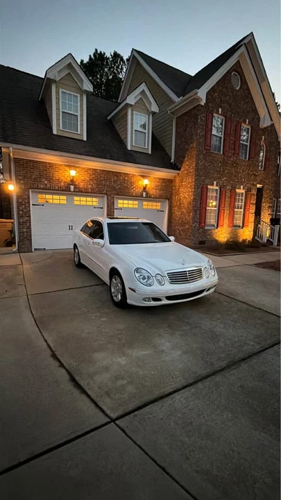 2005 Mercedes-Benz W211 E-Class - Image 3 of 8