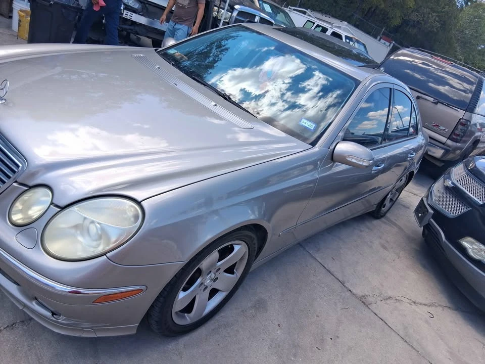 2005 Mercedes-Benz W211 E-Class - Image 2 of 13
