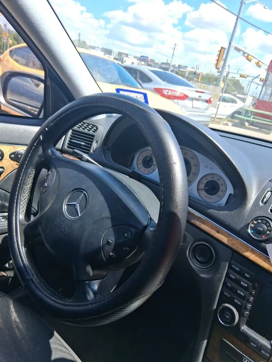 2005 Mercedes-Benz W211 E-Class - Image 9 of 13