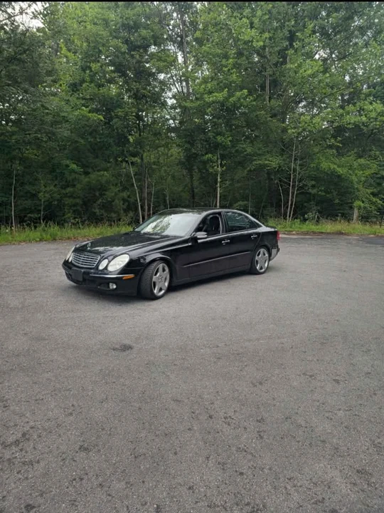 2005 Mercedes-Benz W211 E-Class - Image 2 of 4