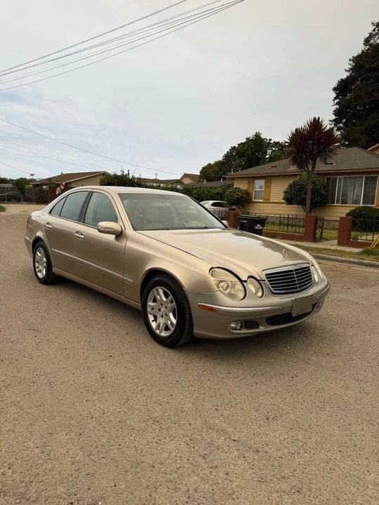 2005 Mercedes-Benz W211 E-Class - Image 2 of 10