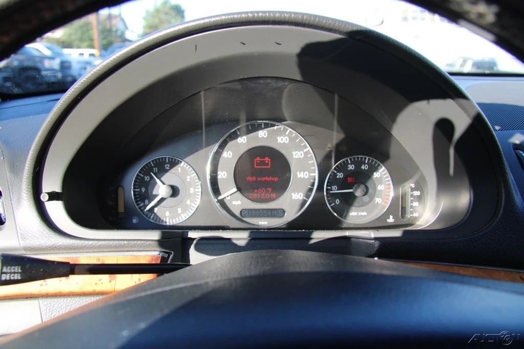 2005 Mercedes-Benz W211 E-Class - Image 15 of 21