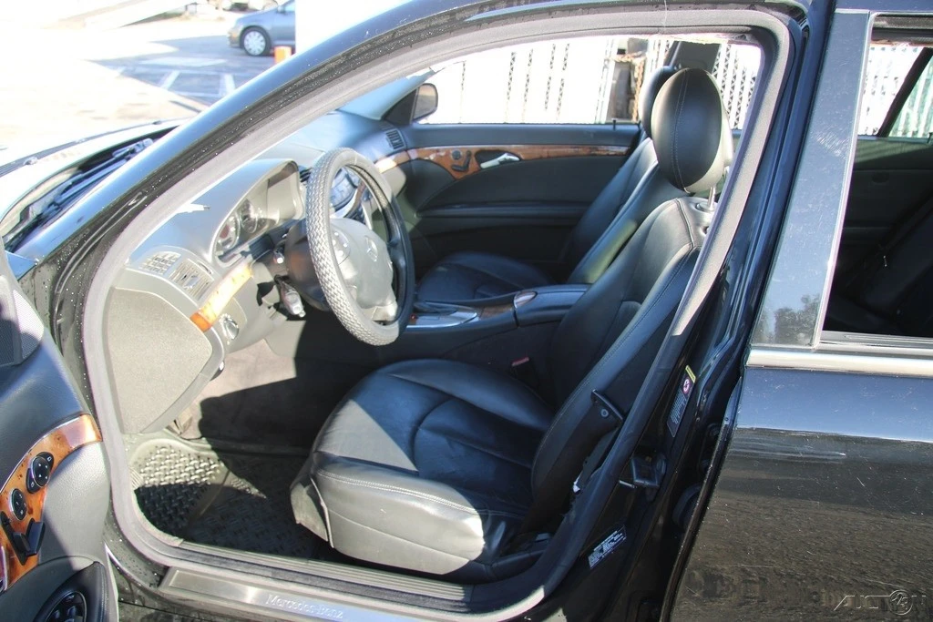 2005 Mercedes-Benz W211 E-Class - Image 13 of 21