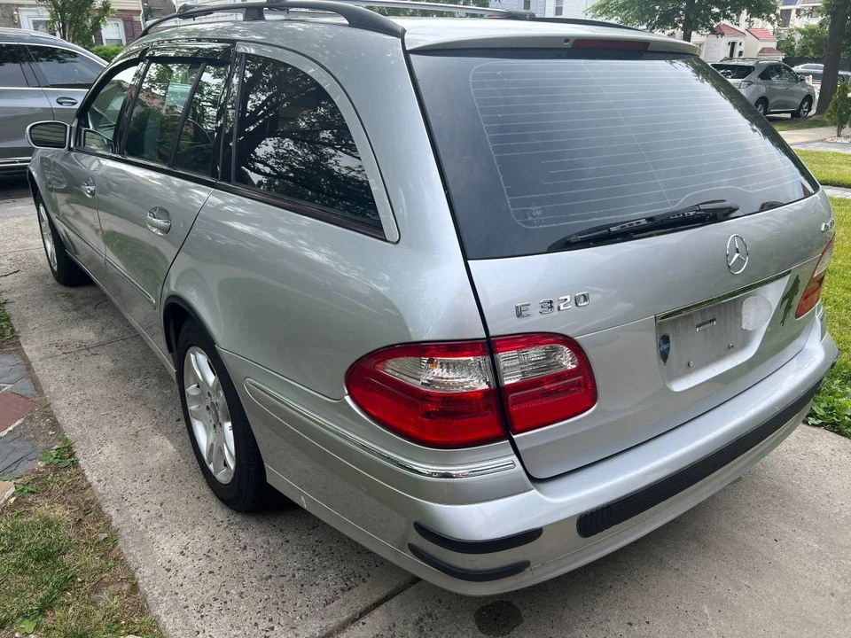 2005 Mercedes-Benz W211 E-Class - Image 4 of 22