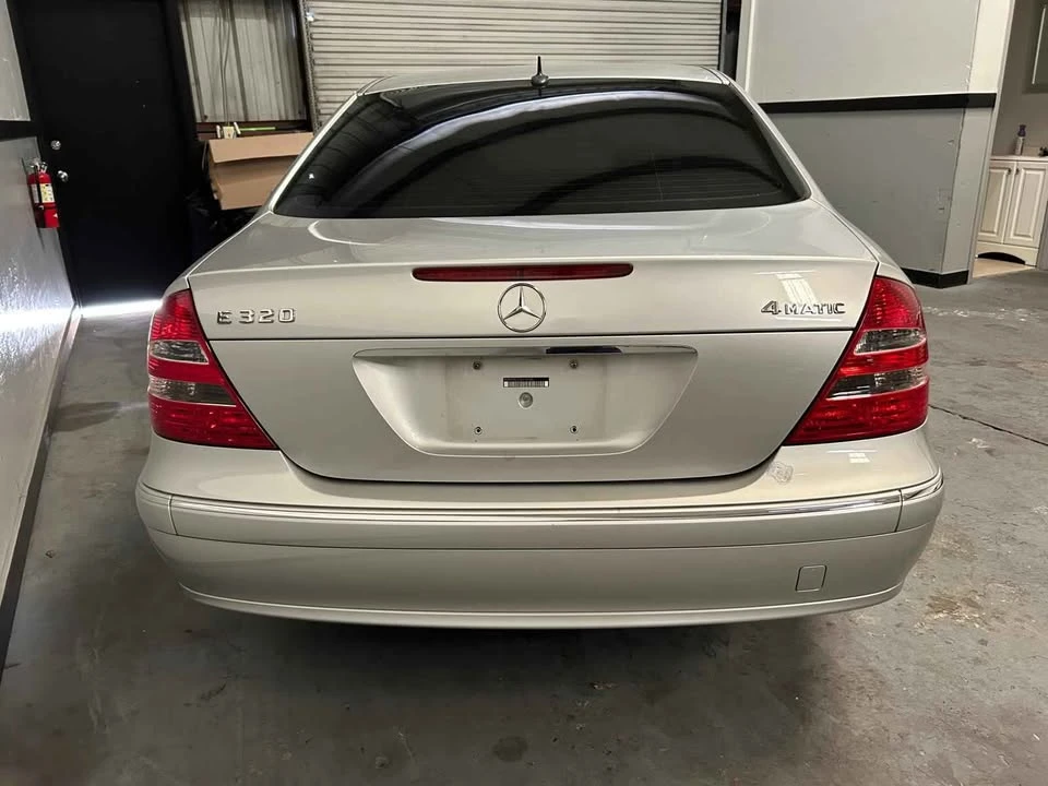 2005 Mercedes-Benz W211 E-Class - Image 16 of 20