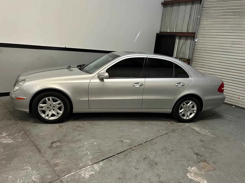 2005 Mercedes-Benz W211 E-Class - Image 12 of 20