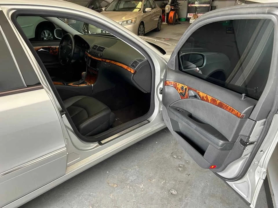 2005 Mercedes-Benz W211 E-Class - Image 8 of 20