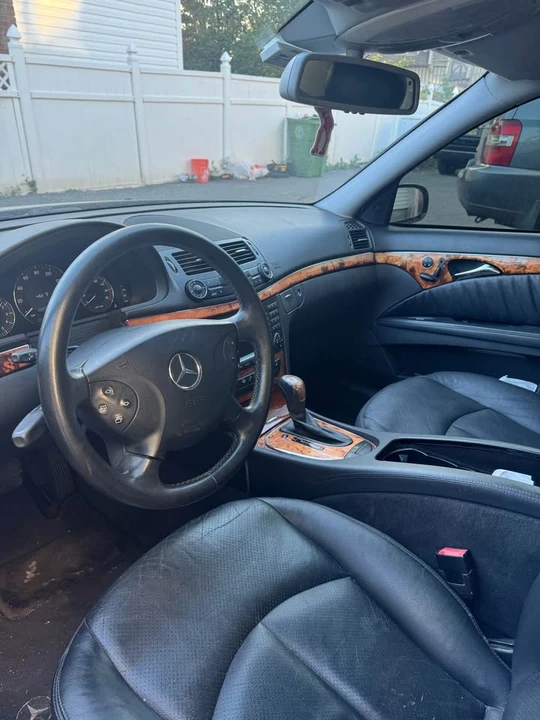 2005 Mercedes-Benz W211 E-Class - Image 4 of 12