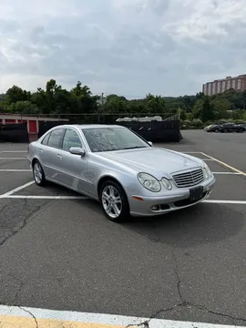 2005 Mercedes-Benz E-Class E 500 4MATIC Sedan 4D