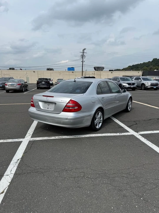 2005 Mercedes-Benz W211 E-Class - Image 5 of 12
