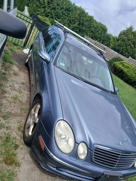 2005 Mercedes-Benz W211 E-Class - Image 3 of 14