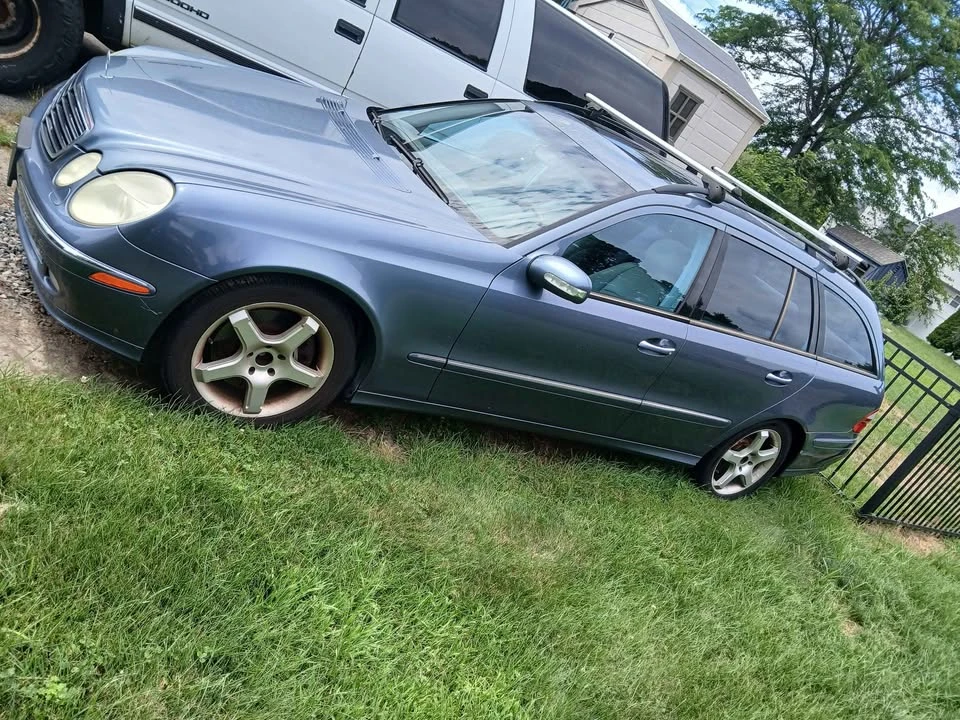2005 Mercedes-Benz W211 E-Class - Image 2 of 14