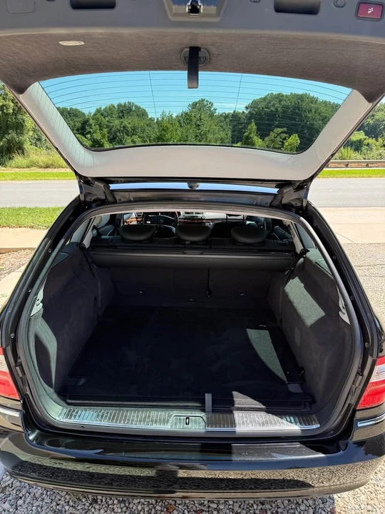 2005 Mercedes-Benz W211 E-Class - Image 12 of 20