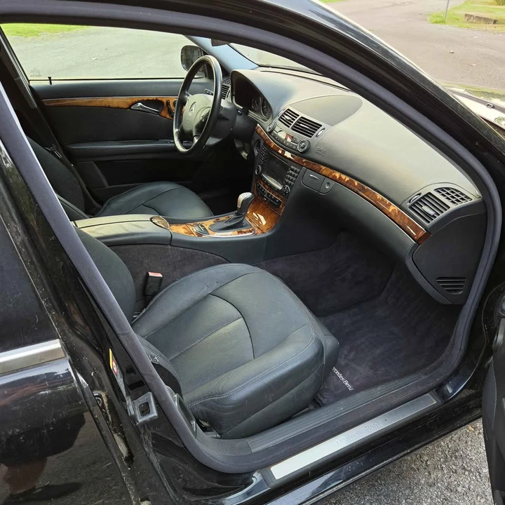 2005 Mercedes-Benz W211 E-Class - Image 5 of 9