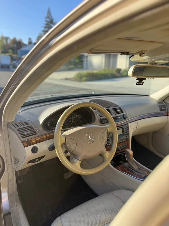2005 Mercedes-Benz W211 E-Class - Image 9 of 12
