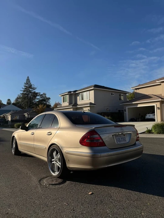 2005 Mercedes-Benz W211 E-Class - Image 4 of 12
