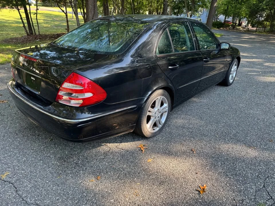 2005 Mercedes-Benz W211 E-Class - Image 4 of 17