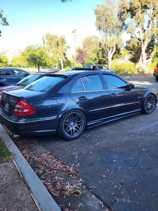 2005 Mercedes-Benz W211 E 55 & E 63 AMG - Image 2 of 6