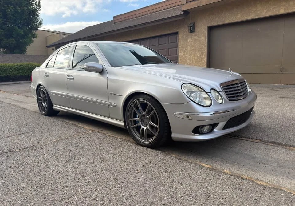 2005 Mercedes-Benz W211 E 55 & E 63 AMG - Image 2 of 5