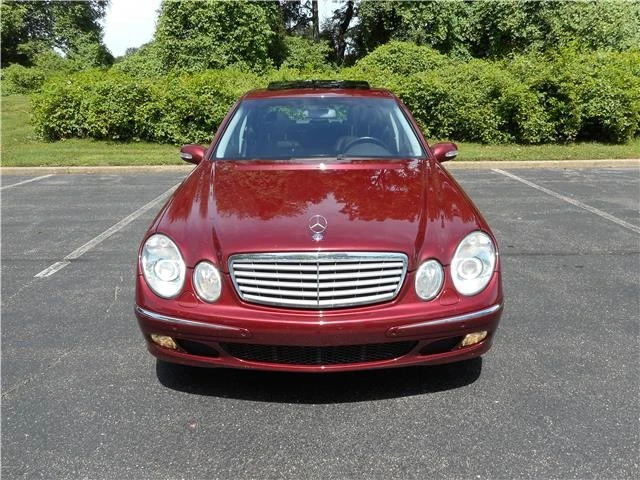 2005 Mercedes-Benz W211 E-Class - Image 11 of 12