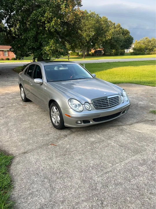 2005 Mercedes-Benz W211 E-Class - Image 2 of 8