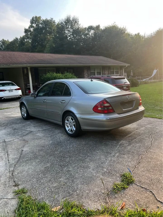 2005 Mercedes-Benz W211 E-Class - Image 5 of 8