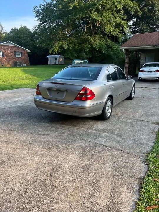 2005 Mercedes-Benz W211 E-Class - Image 4 of 8