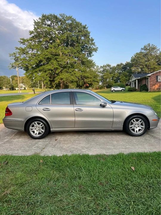 2005 Mercedes-Benz W211 E-Class - Image 3 of 8