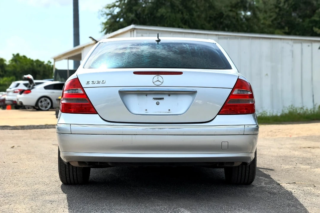 2005 Mercedes-Benz W211 E-Class - Image 7 of 12