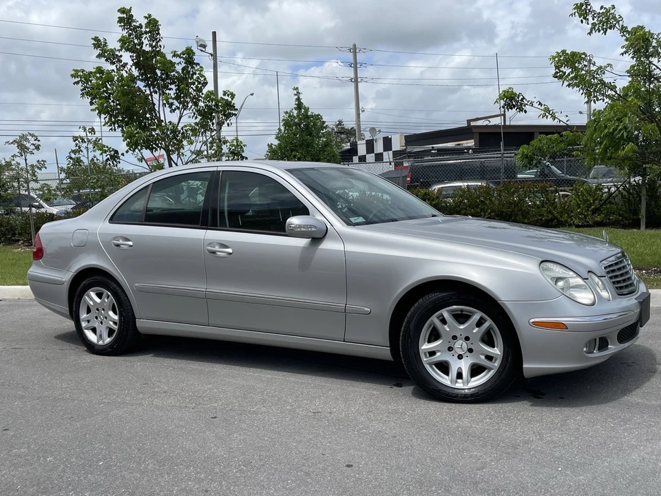 2005 Mercedes-Benz W211 E-Class - Image 10 of 21